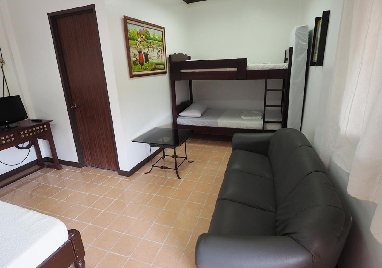 Balay Travel Lodge Paoay Exterior photo